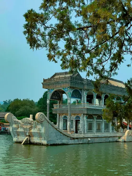 marble boat summer palace beijing