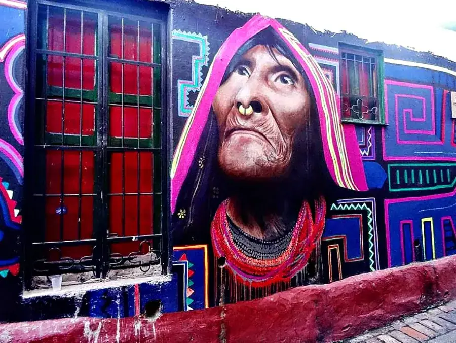 grafiti candelaria bogota