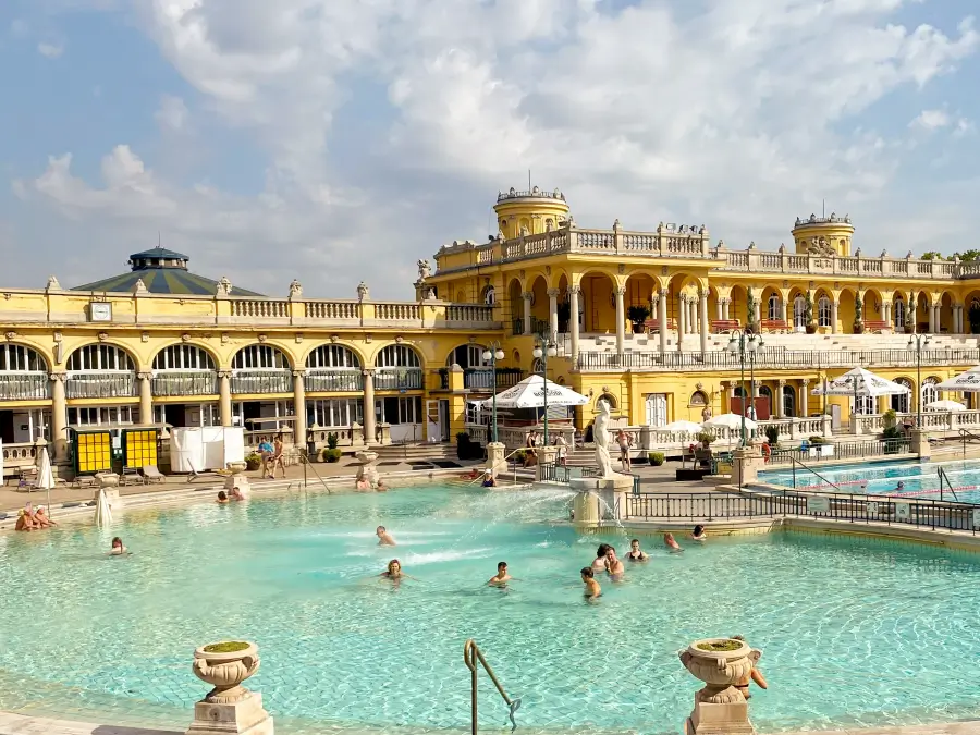 termas Szechenyi Budapest