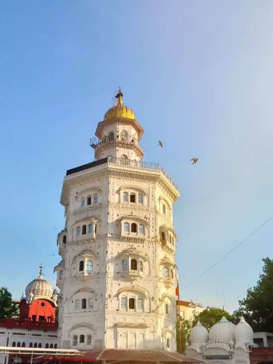 torre octogonal atal rai amritsar