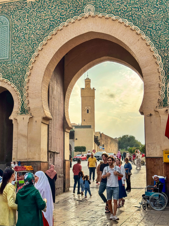 que ver en fez puerta azul