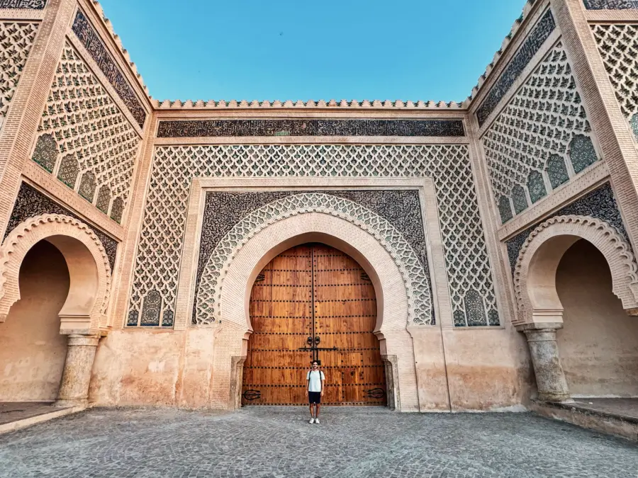 que ver en meknes Bab Mansour