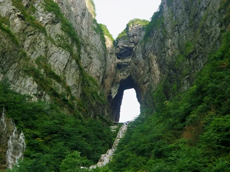 visitar tianmen mountain zhangjiajie