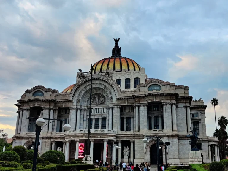 palacio bellas artes que ver en ciudad de mexico