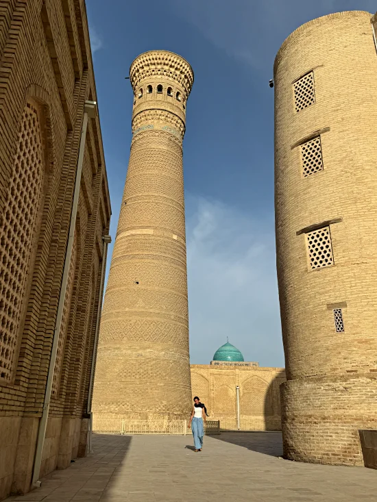 complejo poi kalon bukhara
