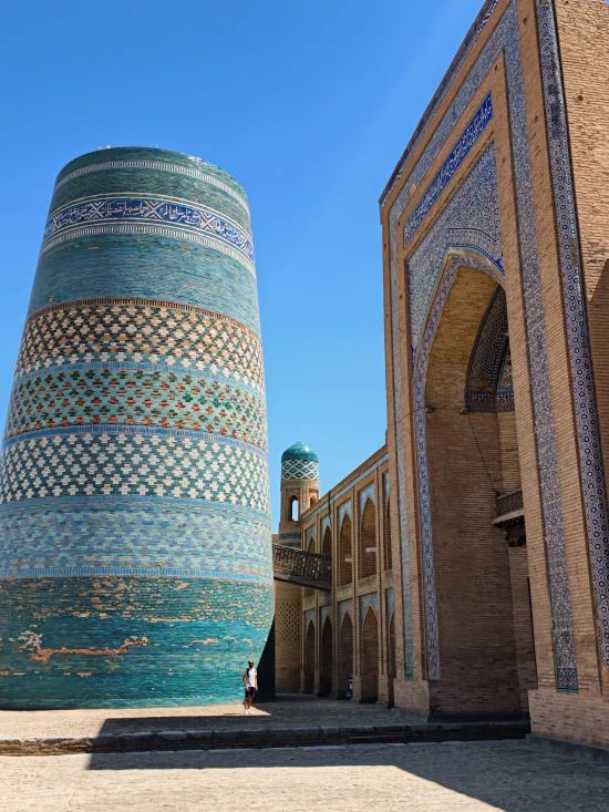 kalta minor jiva uzbekistan