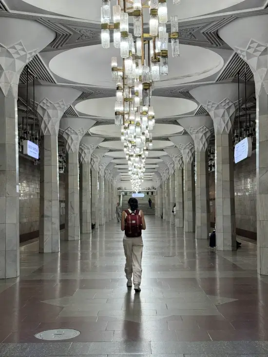 metro mustaqillik maydoni tashkent