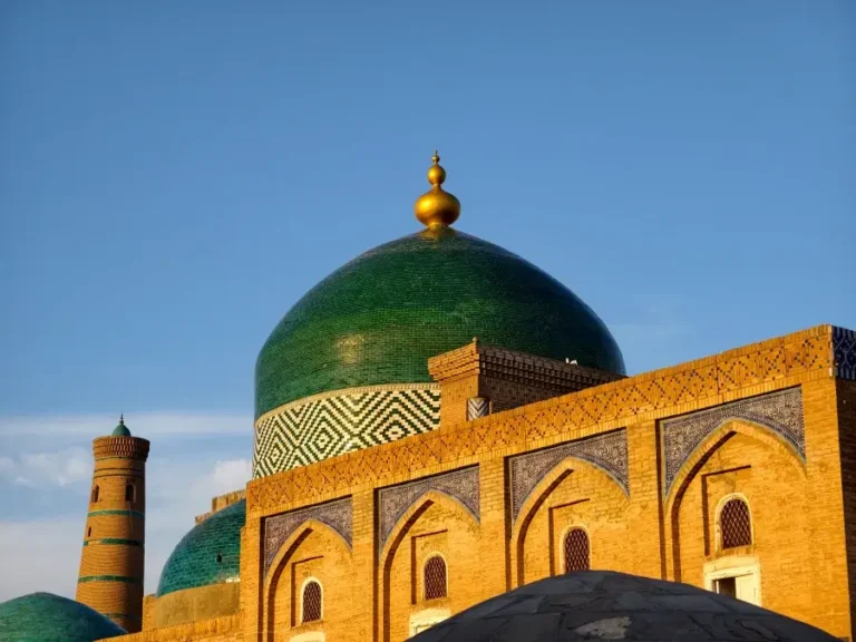 que ver en uzbekistan