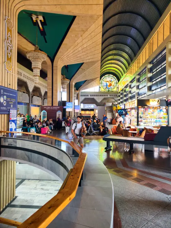 Estacion de tren de Samarcanda