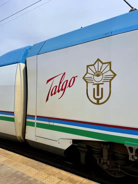 tren talgo uzbekistan