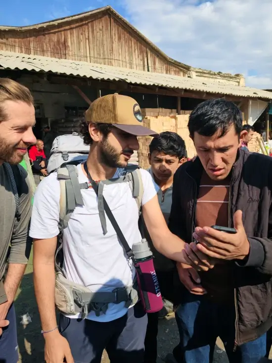 taxi compartido panjakent siete lagos tayikistan