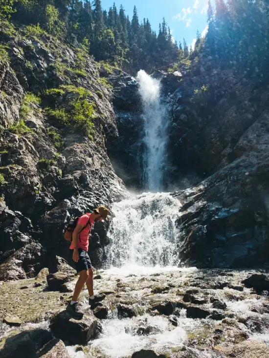 Barskoon waterfalls Kirguistan