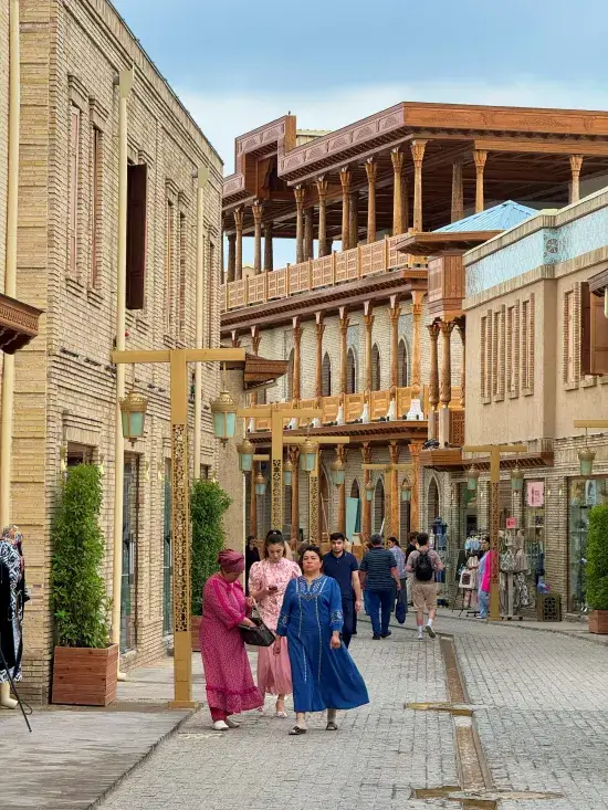 comercios calle zarkaynar tashkent