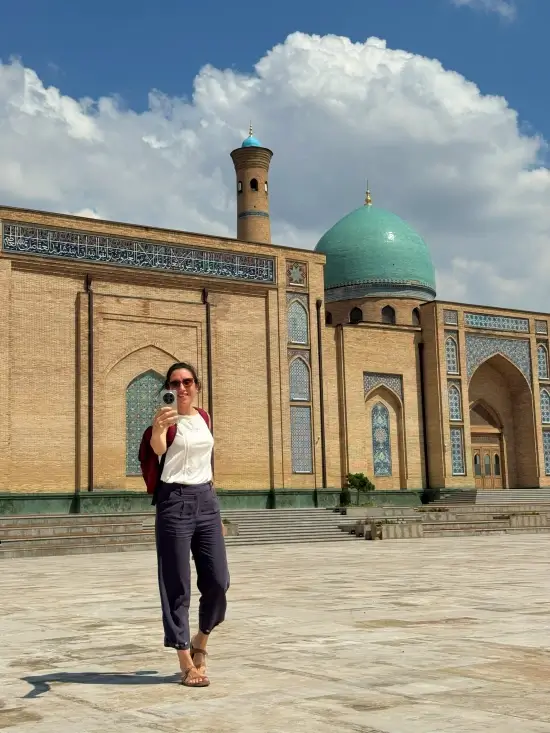 donde alojarse en tashkent plaza complejo hazrat imam