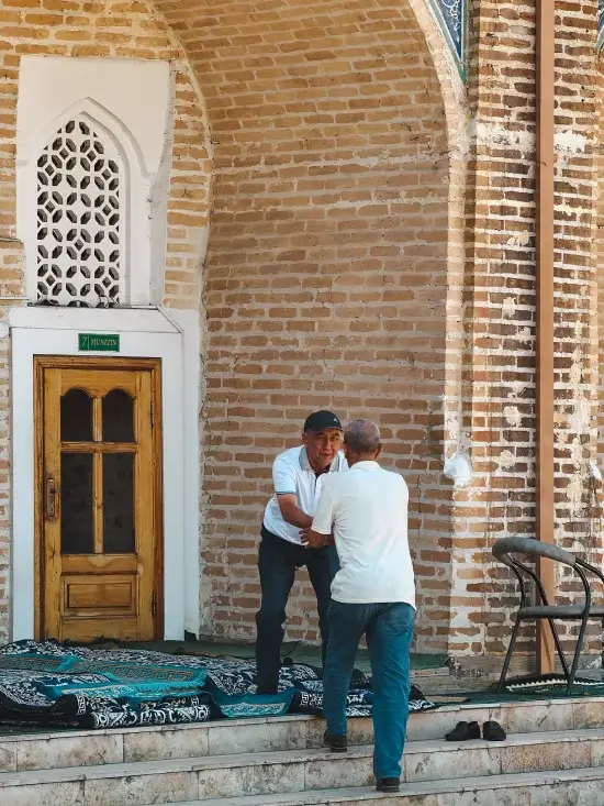 que ver en Kokand Norbutabiy Madrasa