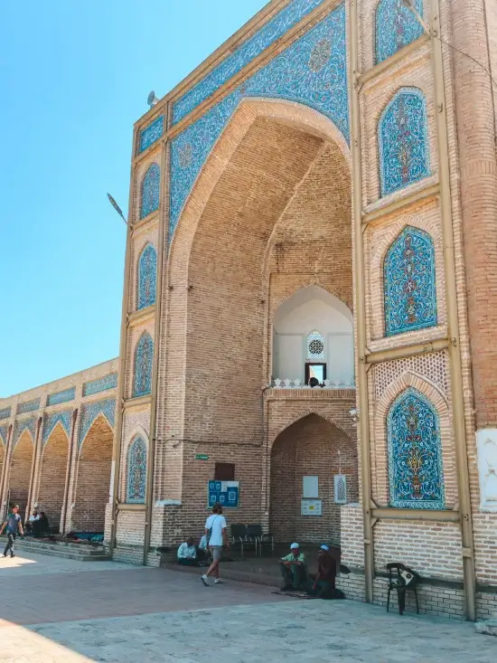 Madrasa Norbutabiy, Kokand