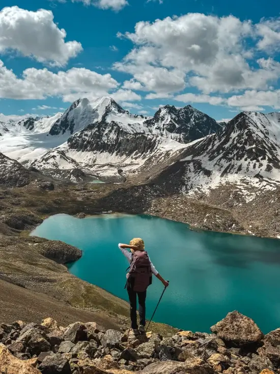 Ruta al lago Ala Kul