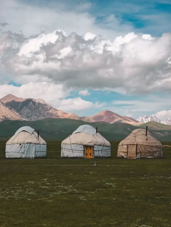 Yurtas en Song Kul Kirguistan